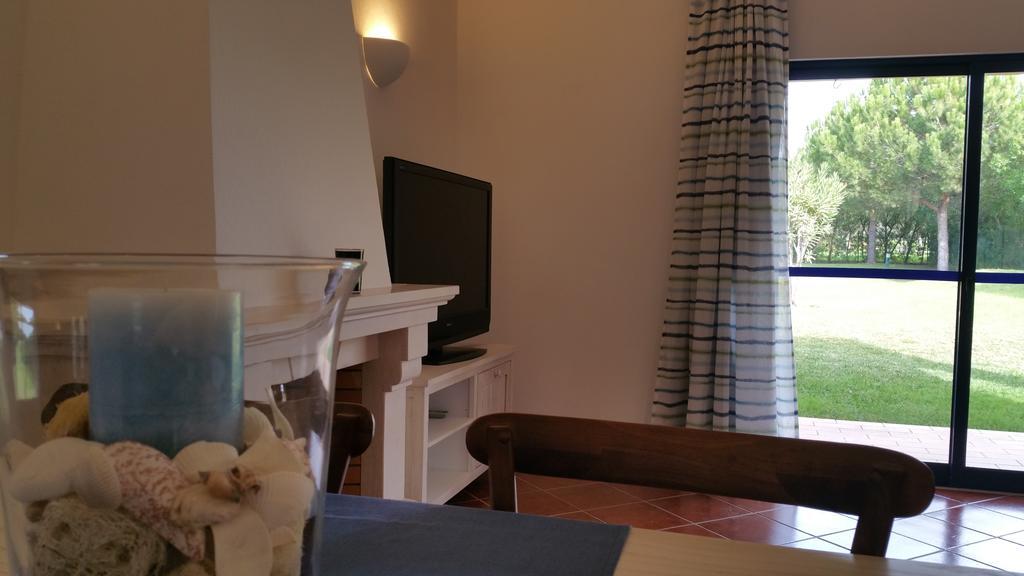 Apartamentos Clube Da Bemposta Alvor Eksteriør billede