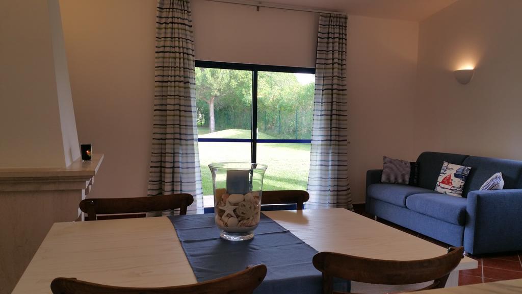 Apartamentos Clube Da Bemposta Alvor Værelse billede
